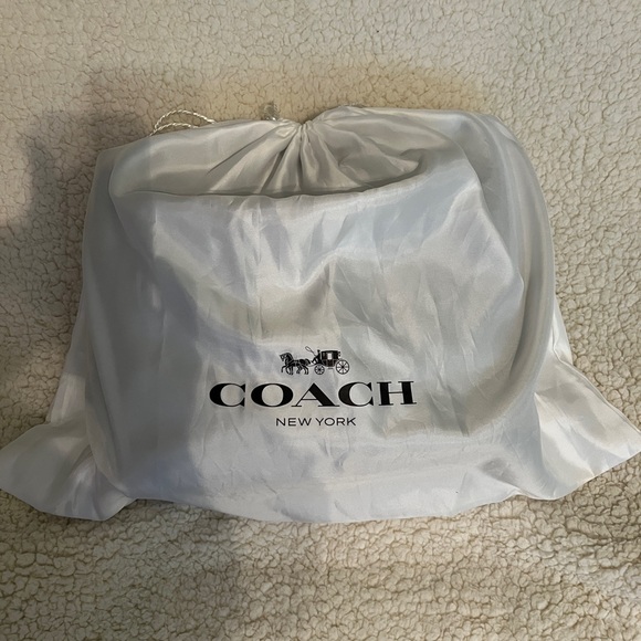 Coach black leather tote - Picture 7 of 7